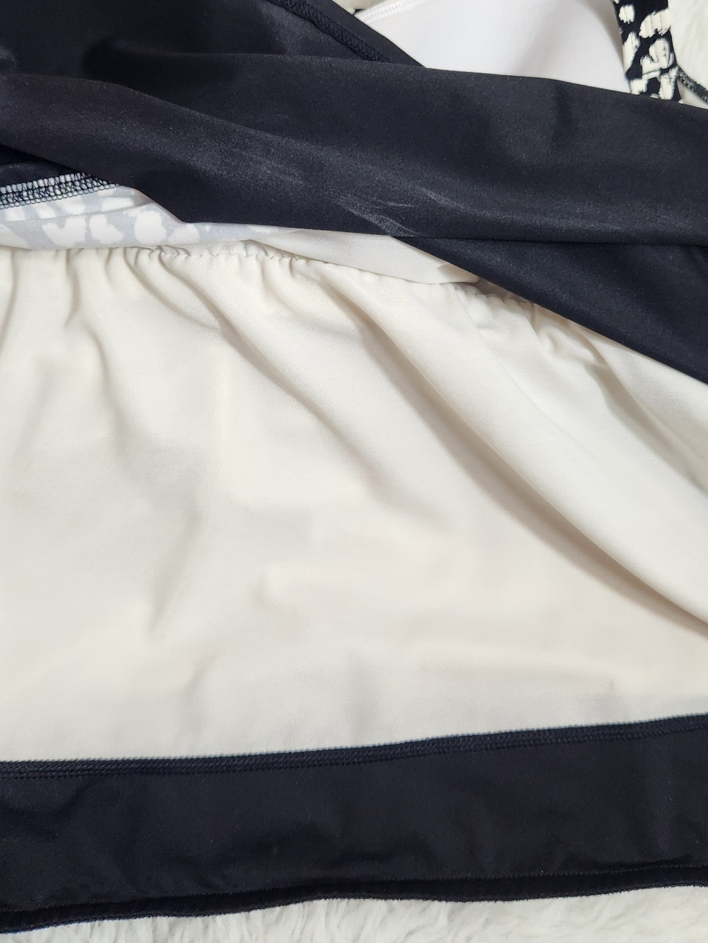 LANDS' END SWIM TOP - Picture 12 of 13